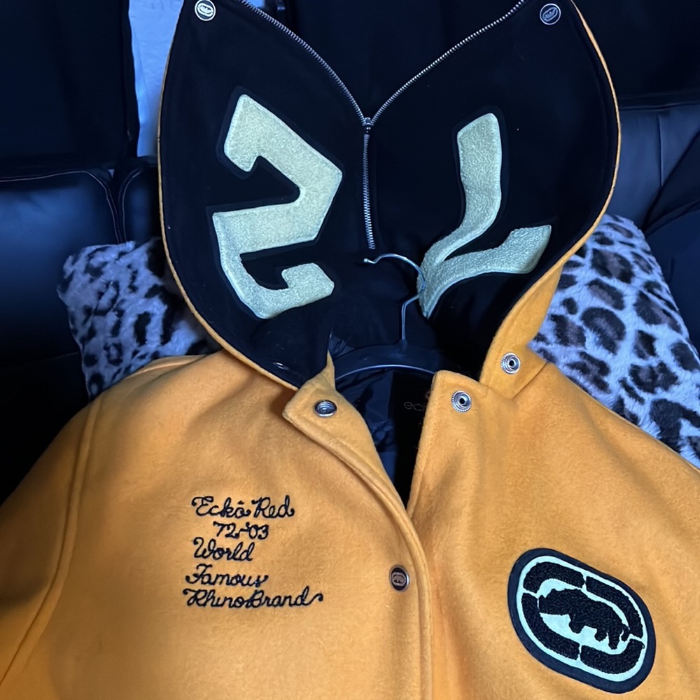 Varsity jacket - Picture 4 of 5
